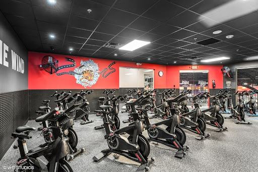 Crunch Fitness - Marietta - Gym Photo