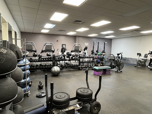 Gold's Gym (Twin Falls, ID) - Gym Photo