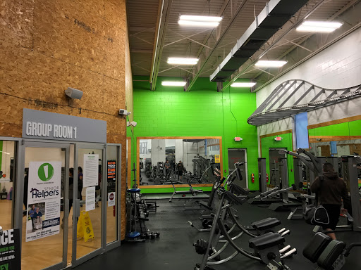 Crunch Fitness - Freehold - Gym Photo