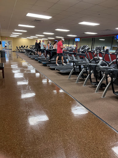 Bellaire Fitness Center - Gym Photo