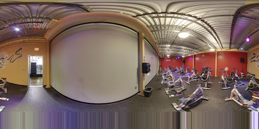 Crunch Fitness - Brook Rd - Gym Photo