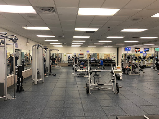 Graves Fitness Center - Gym Photo