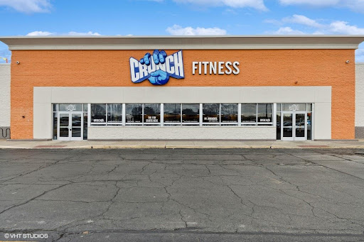 Crunch Fitness - Champaign - Gym Photo