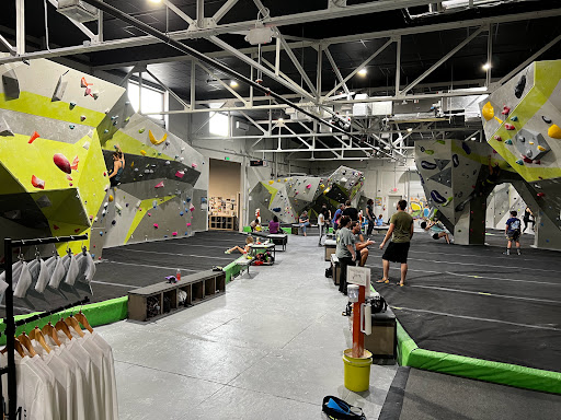 DynoClimb - Gym Photo