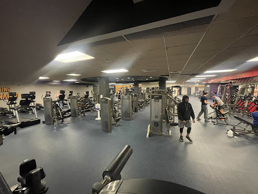 Crunch Fitness - Morristown - Gym Photo